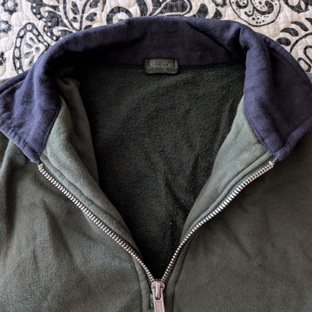 Brandy Melville Forest Green Zip-Up Sweater with Navy Collar